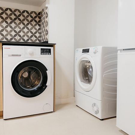 Amplio Apartamento Cerca Centro Historico Y Turia 5Pax 2 Bath Valensiya Dış mekan fotoğraf