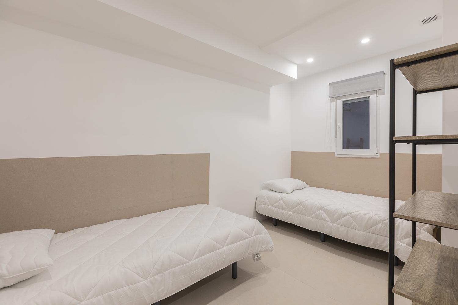 Amplio Apartamento Cerca Centro Historico Y Turia 5Pax 2 Bath Valensiya Dış mekan fotoğraf